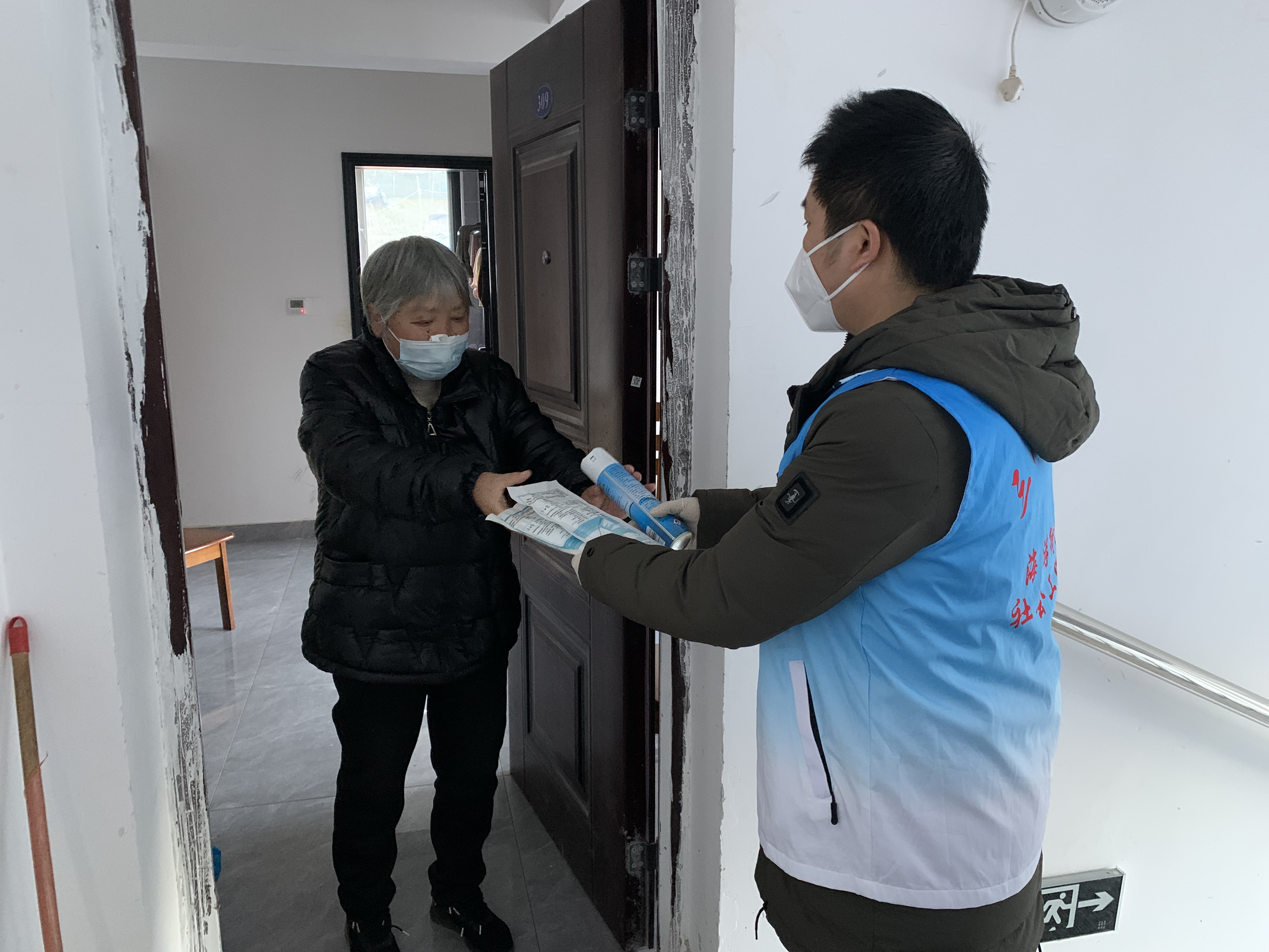 社区组织老年人志愿者服务,社区志愿者服务老人团队