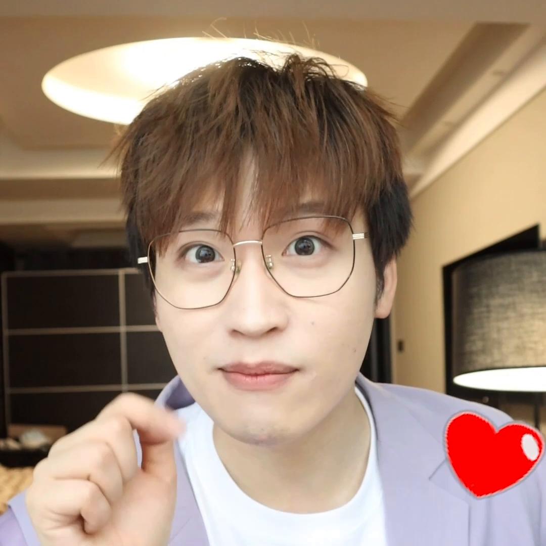 香奈儿奢华精萃滋养粉底液缺点,mistine粉底液的缺点