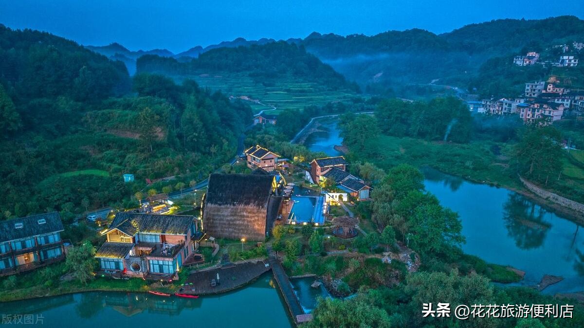 荔波绿宝石一日游,荔波全年游客接待量