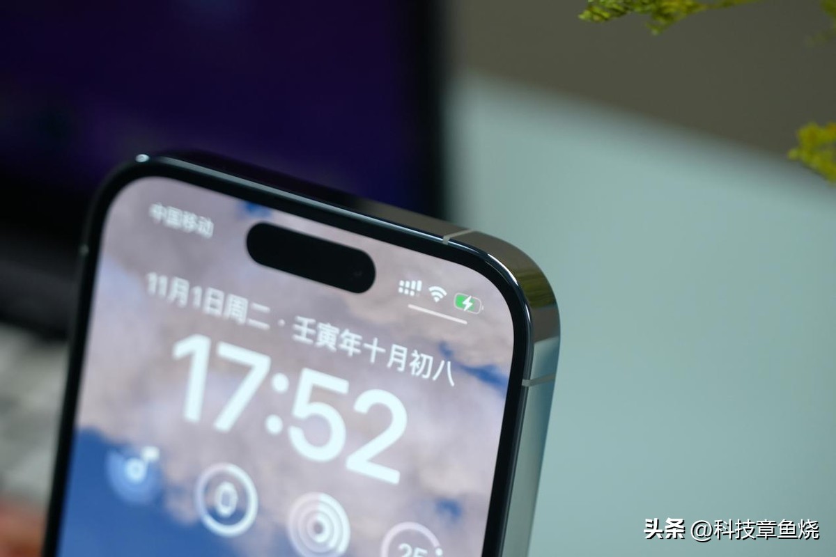 贝尔金磁吸无线充电宝,给贝尔金磁吸充电宝充电