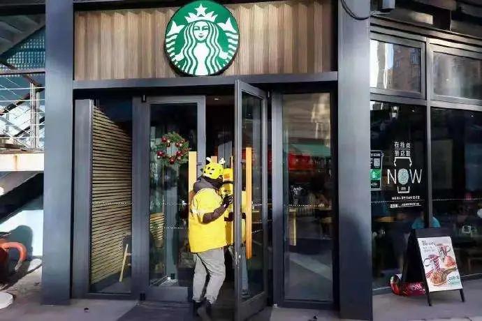 星巴克再贵也不过是杯咖啡,星巴克再贵也只是一杯咖啡