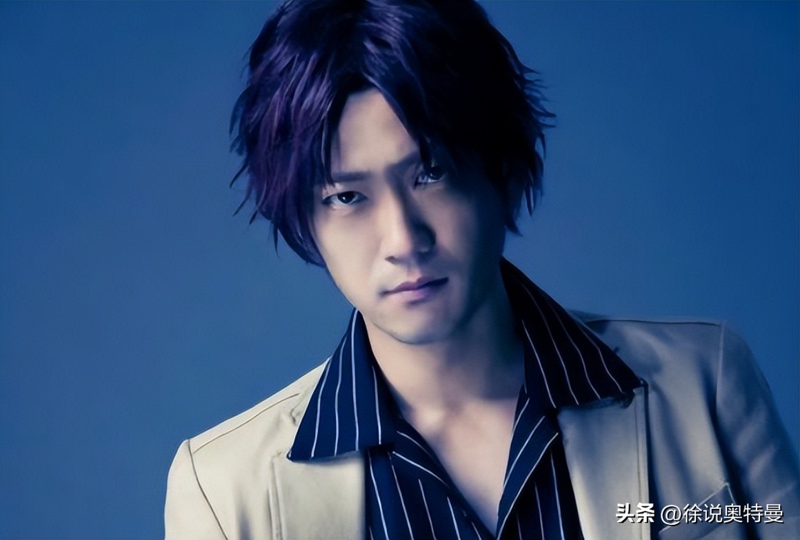 德凯奥特曼的变身器被人发现,捷德奥特曼神秘人变身