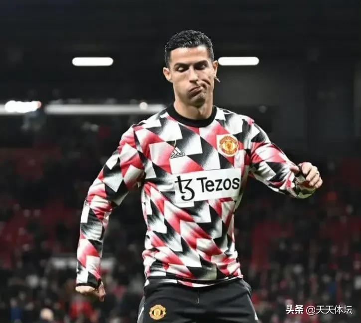 c罗为什么被网友评为暖心总裁,c罗社媒球员点赞