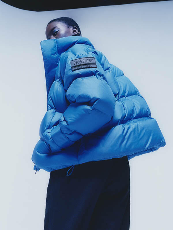 阿迪达斯新款荧光绿,阿迪达斯2022春季新品