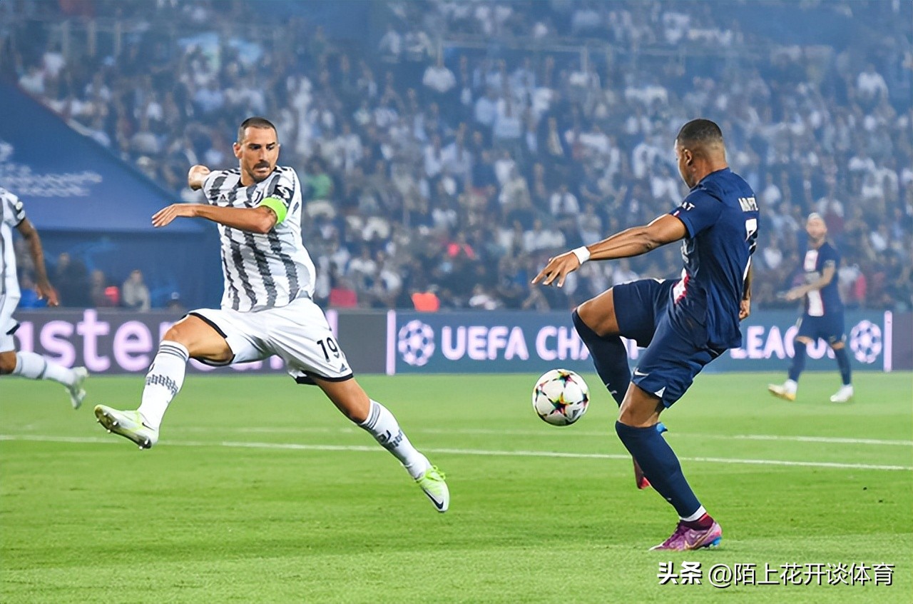 大巴黎姆巴佩进球被拦,大巴黎姆巴佩反击巴萨