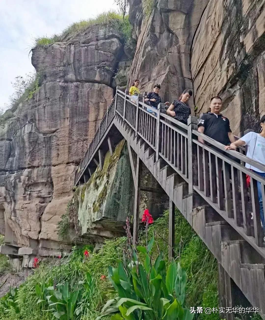 岳池低坑大瀑布冬天能去吗,岳池低坑大瀑布上面是什么