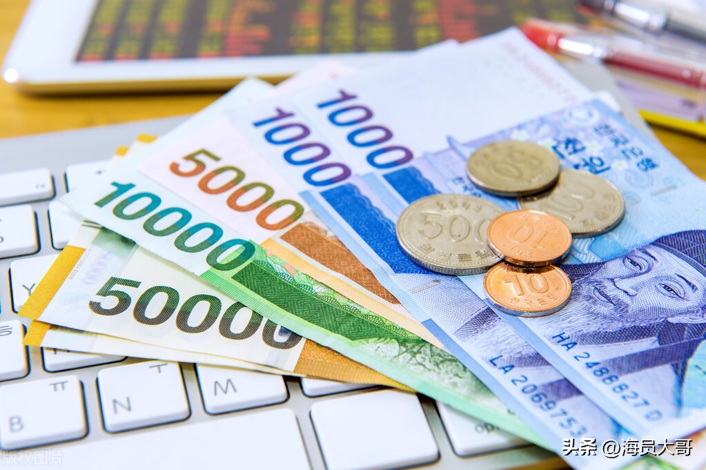 船到韩国，船长听了女人的话，遭好心女华人欺骗，损失4万5千多