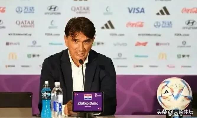 日本足球领先,日本足球是否已经接近巴西