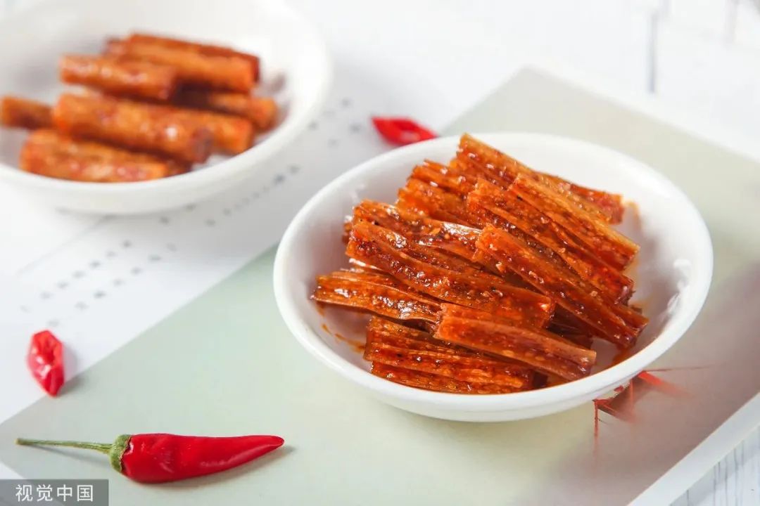 卫龙辣条涨价多少,用1000元买卫龙辣条和普通辣条