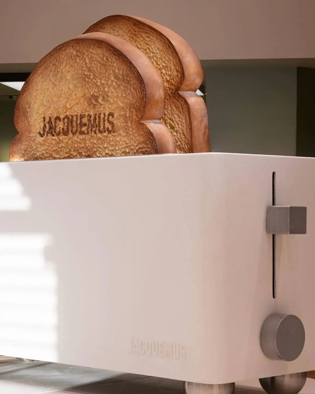 lv最大的贵妇包包,lv最大的斜挎包