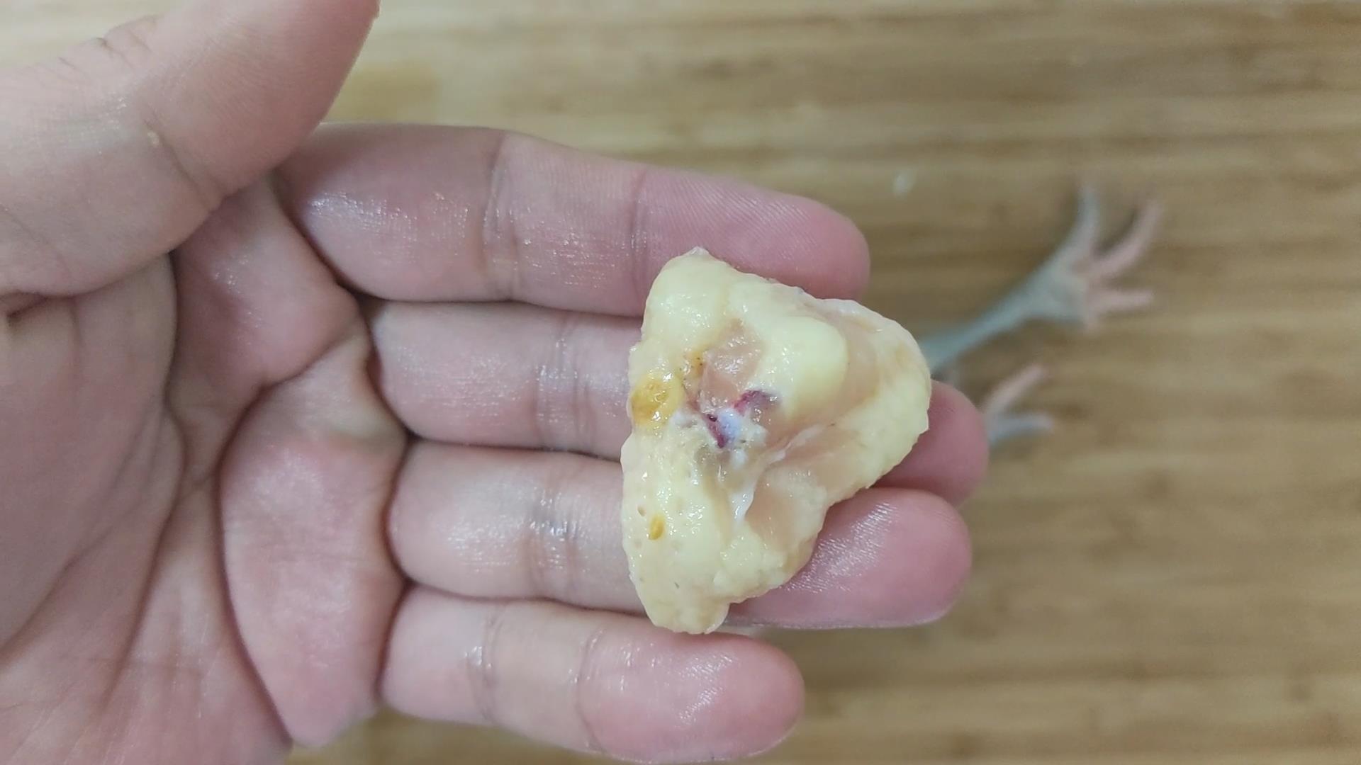 炖鸡汤的正确做法放什么,炖鸡汤都放什么料营养又好吃