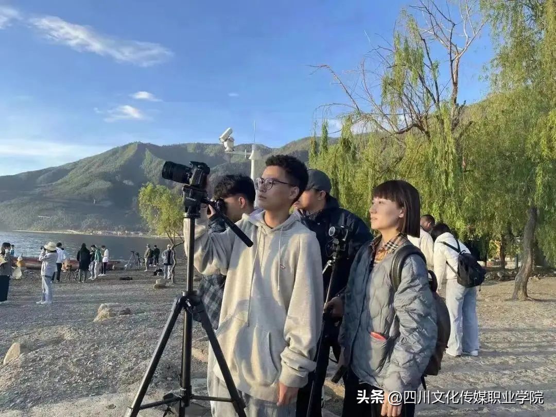 四川文化传媒职业学院是单招吗,四川文化传媒职业学院报名时间表