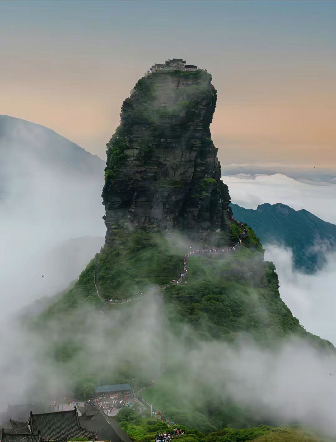 贵州最美天空之城,贵州之镜天空之城