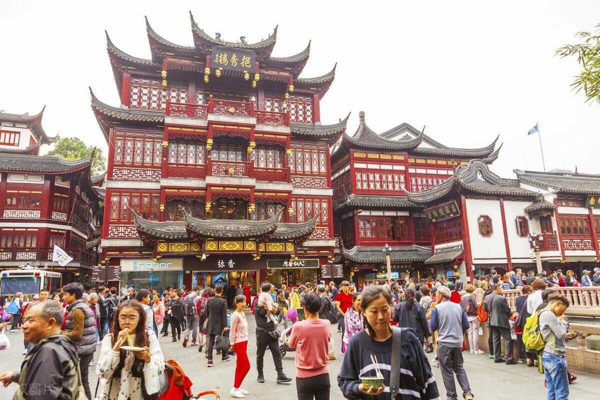 低价旅游购物团靠谱吗,低价旅游团不用购物靠什么赚钱