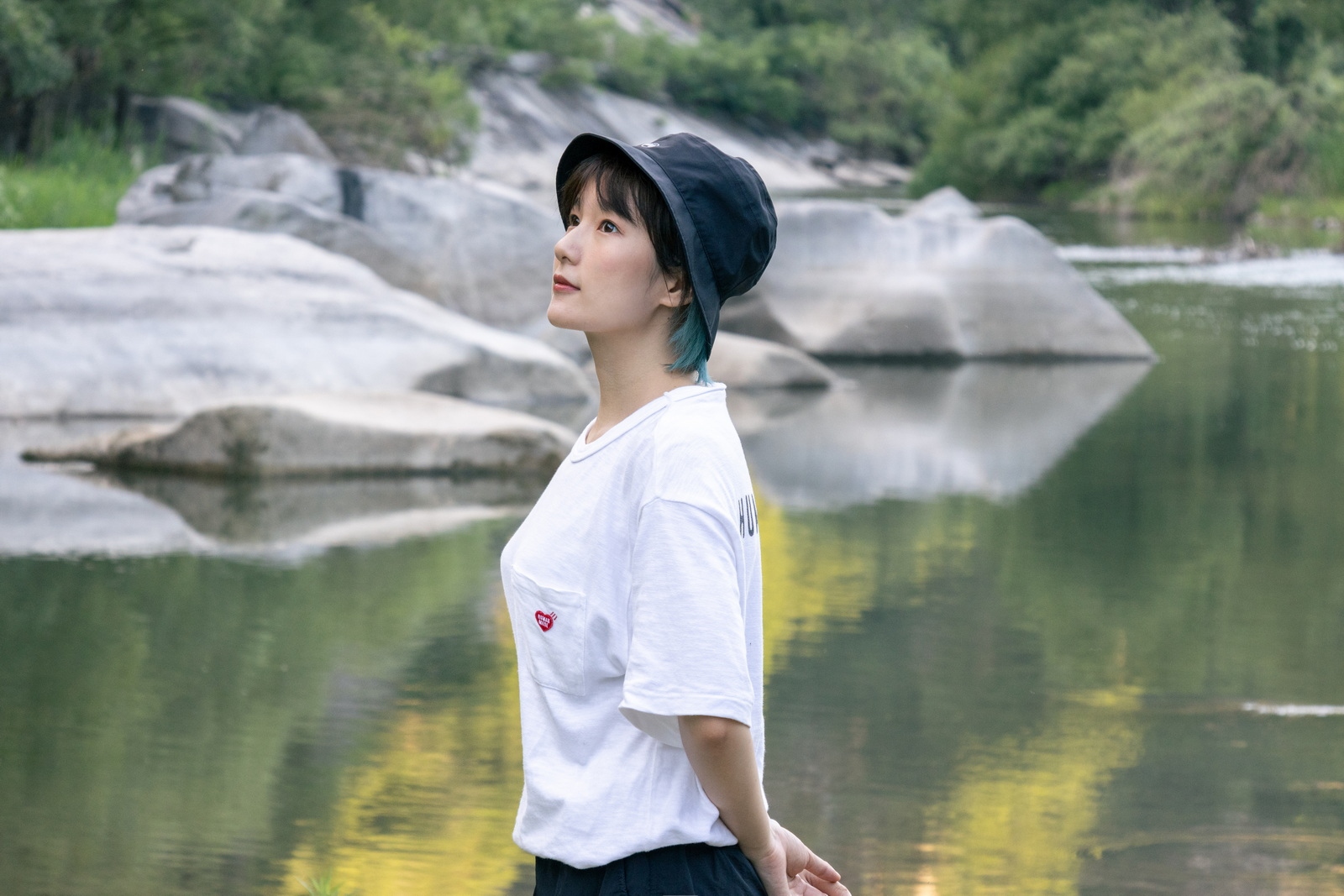 佳能eosr7目前值得买吗,佳能eosr7优缺点