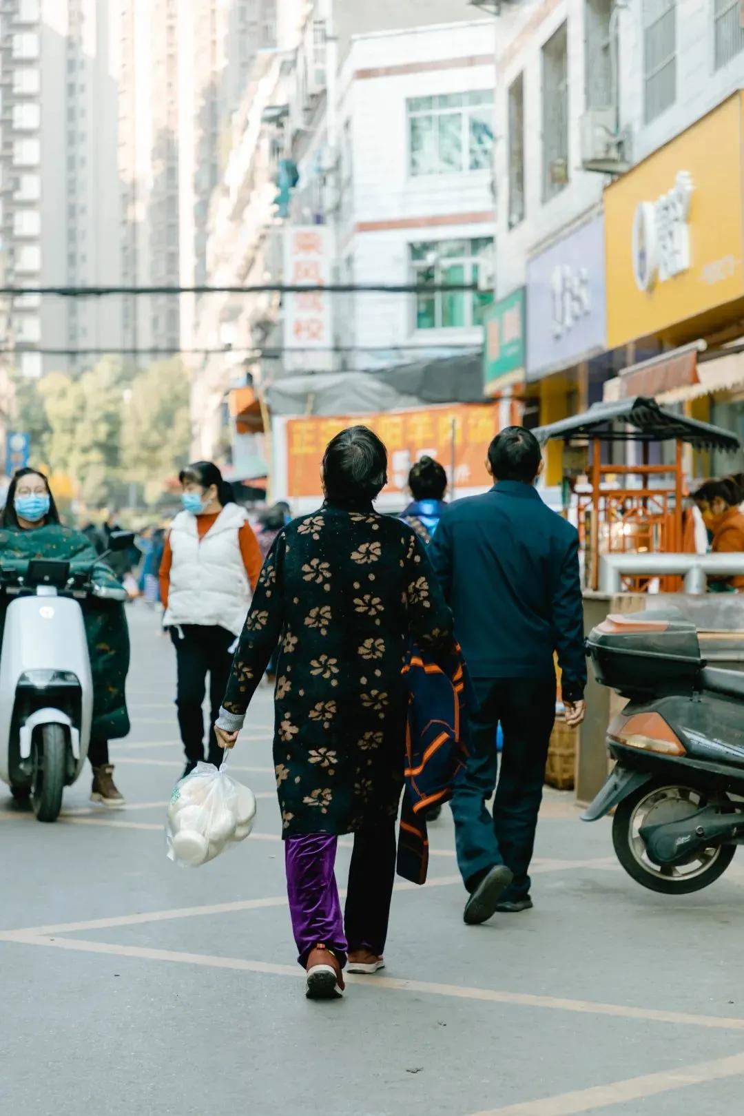 成都伏龙小区伏龙一街,土味城中村