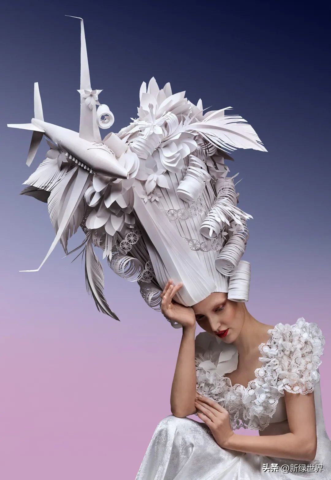 纸艺作品绘画,千变万化的纸艺术作品