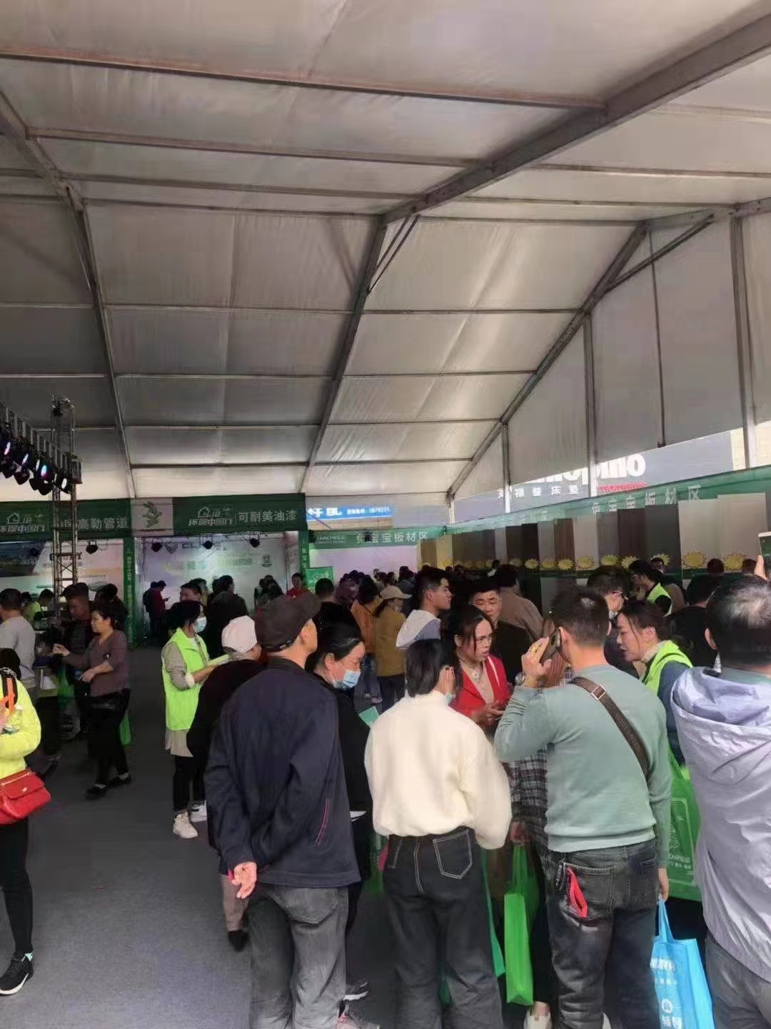 家有“金百合”，美丽更祥和！专访安徽芜湖市金百合总经理杨吉存