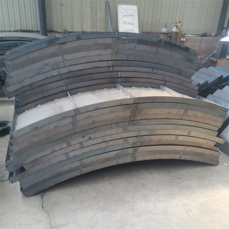 公路拱形护坡模具定做,唐山拱形骨架护坡模具