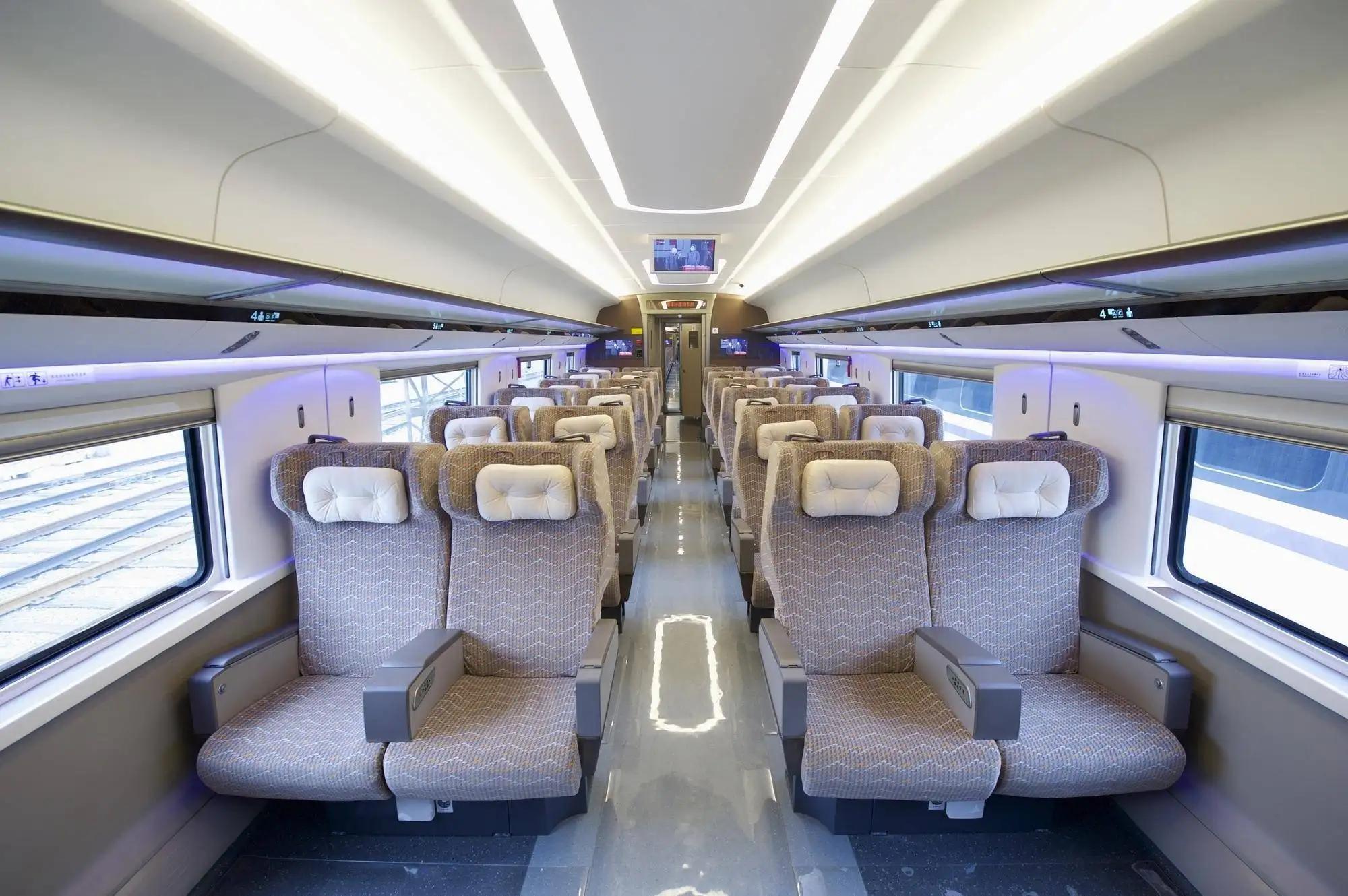 高铁运行的电力怎么产生的,高铁运行1小时耗电多少