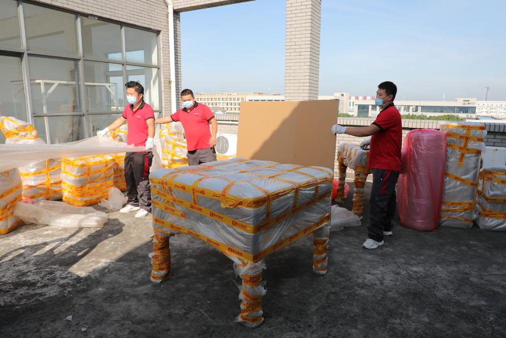 乔迁之喜搬家请帖怎样写,搬家乔迁请柬