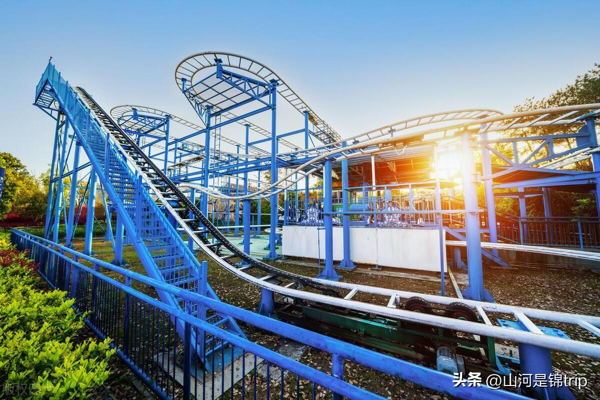 国内最刺激的过山车在哪里,国内十大惊险过山车