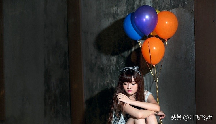 舍不得放手的男人有哪些表现,男人知道老婆和别人聊暧昧的表现