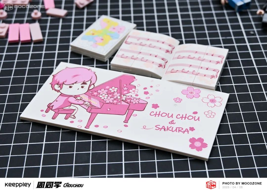 【积木测评】旋转的场景变换！周杰伦首款积木套装很有趣