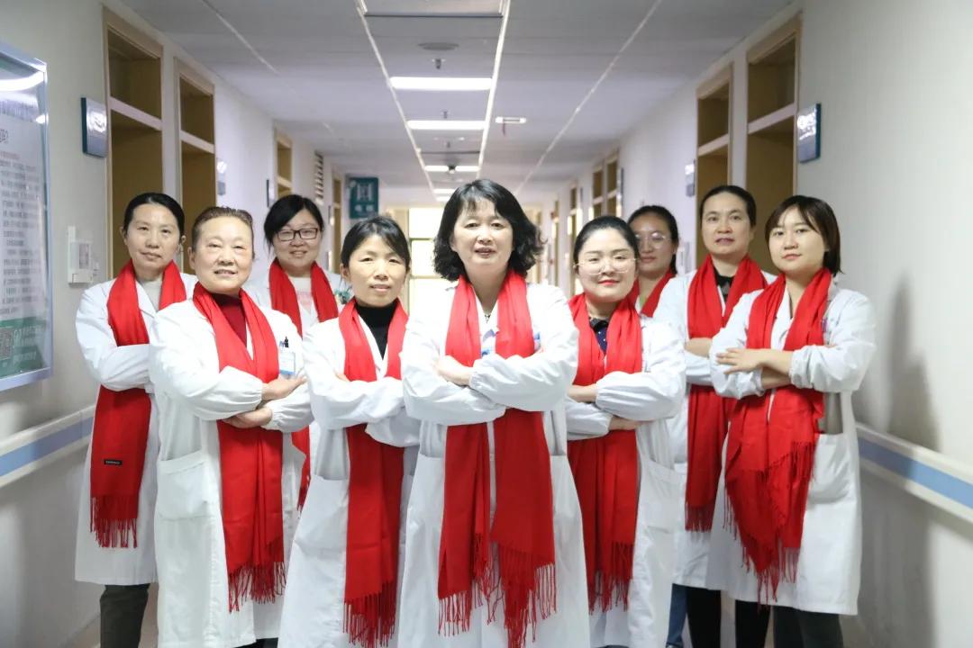 拼命三娘穿越到古代,从拼命三娘到最美院长图片