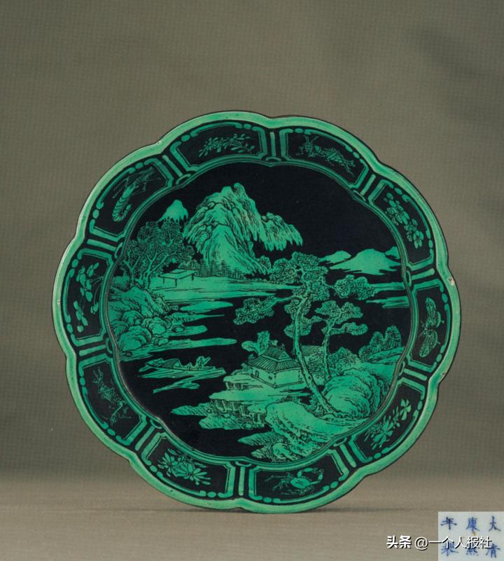 青花的故事：永乐、乾隆神品双盘