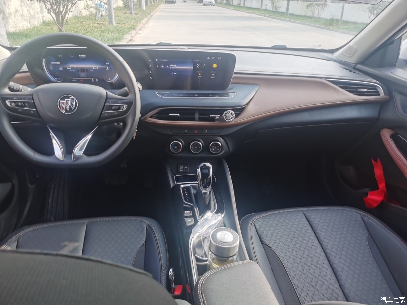 别克威朗pro送的赠品,威朗pro八件套