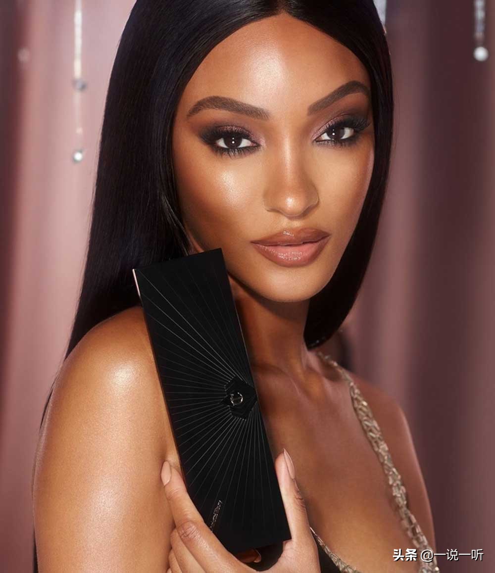 眼影盘推荐暖肤色,适合单眼皮大牌哑光眼影盘推荐