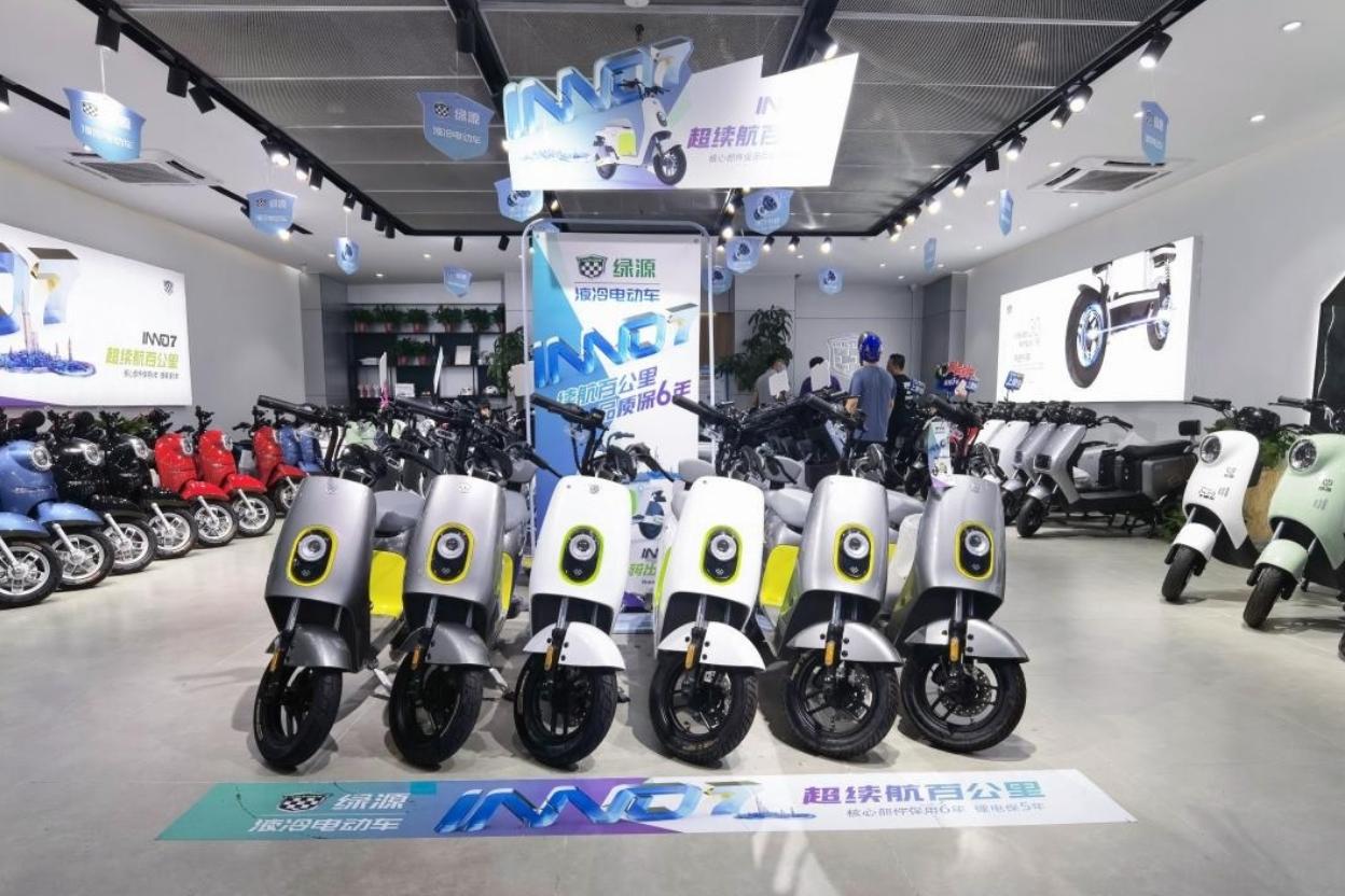 3000元以内的电动车，该选雅迪、爱玛还是小品牌？行内人说实话