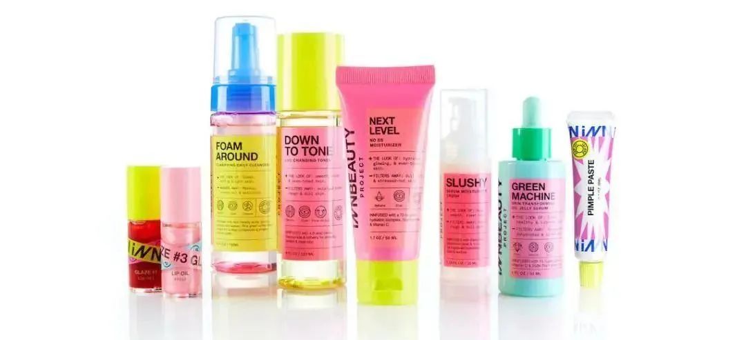 美周资讯|美容院第一股、美妆包材第一股来了;两款新原料备案