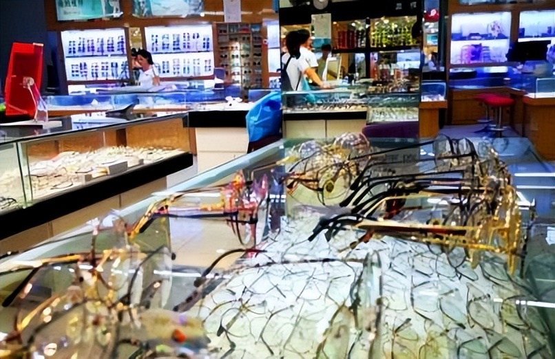 十万元投资什么生意最好暴利,投资小见效快冷门生意暴利