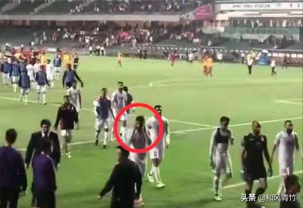 fifa足球世界手势怎么用,国际足联种族歧视怎么罚