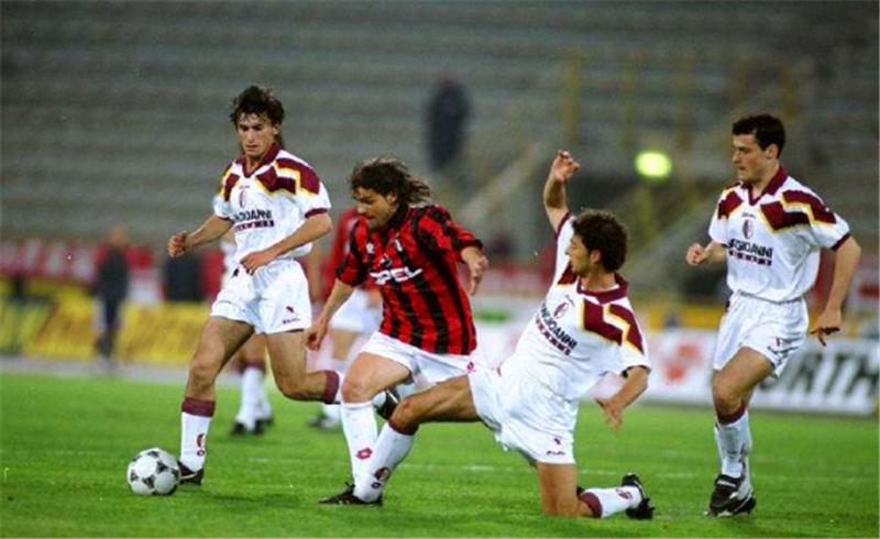 米兰最后一个金球得主,意甲到法甲