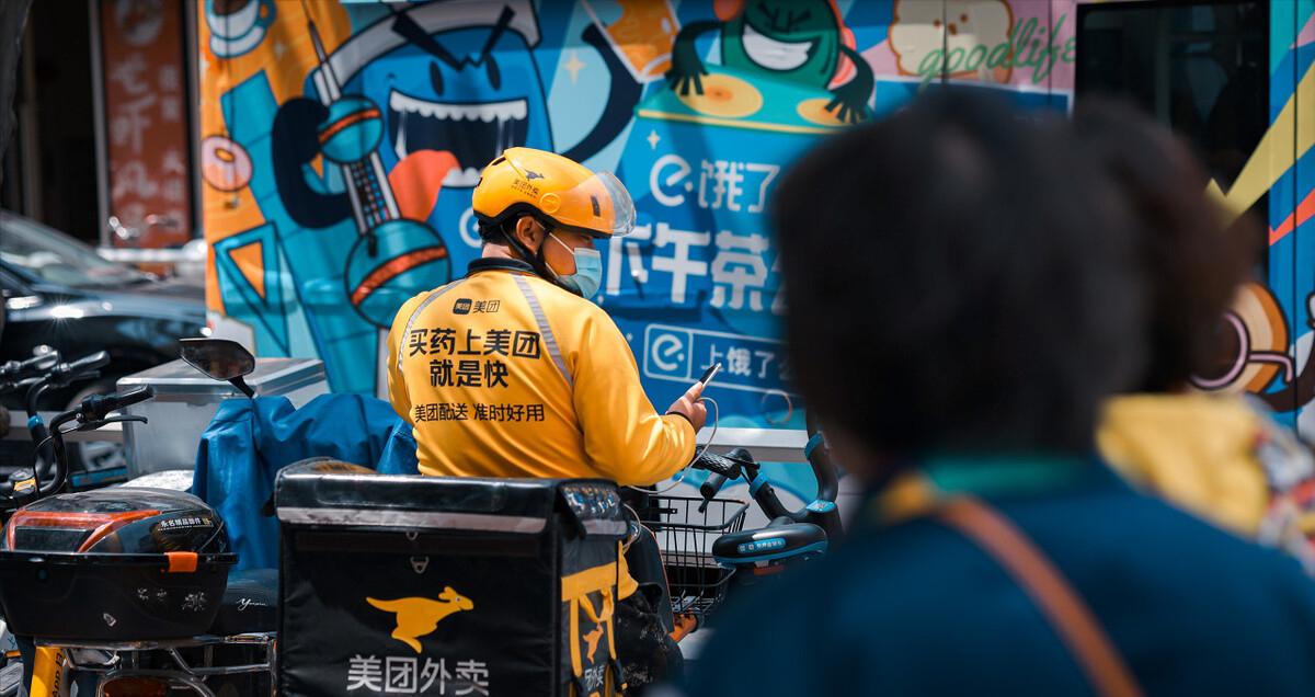 赚钱的行业就是缺人的行业,现在同城速递日入千元,司机坐不住了