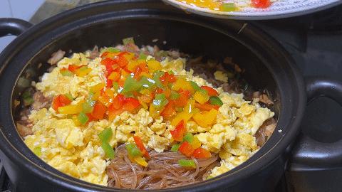 一把粉丝两个鸡蛋,鸡蛋柿子土豆粉丝汤