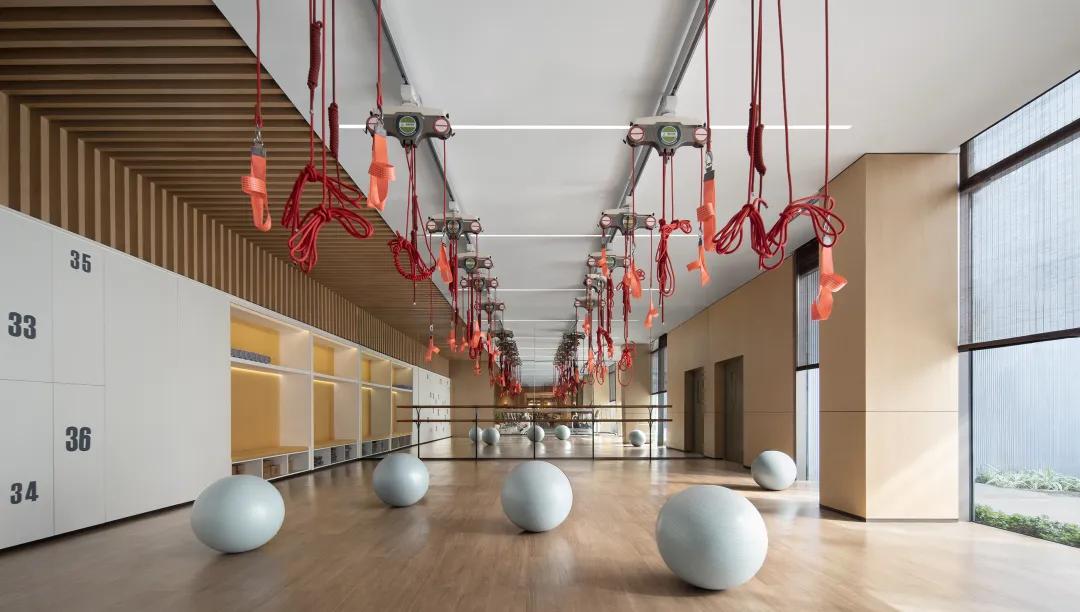 阳光高档养老社区,上海高端养老社区带庭院