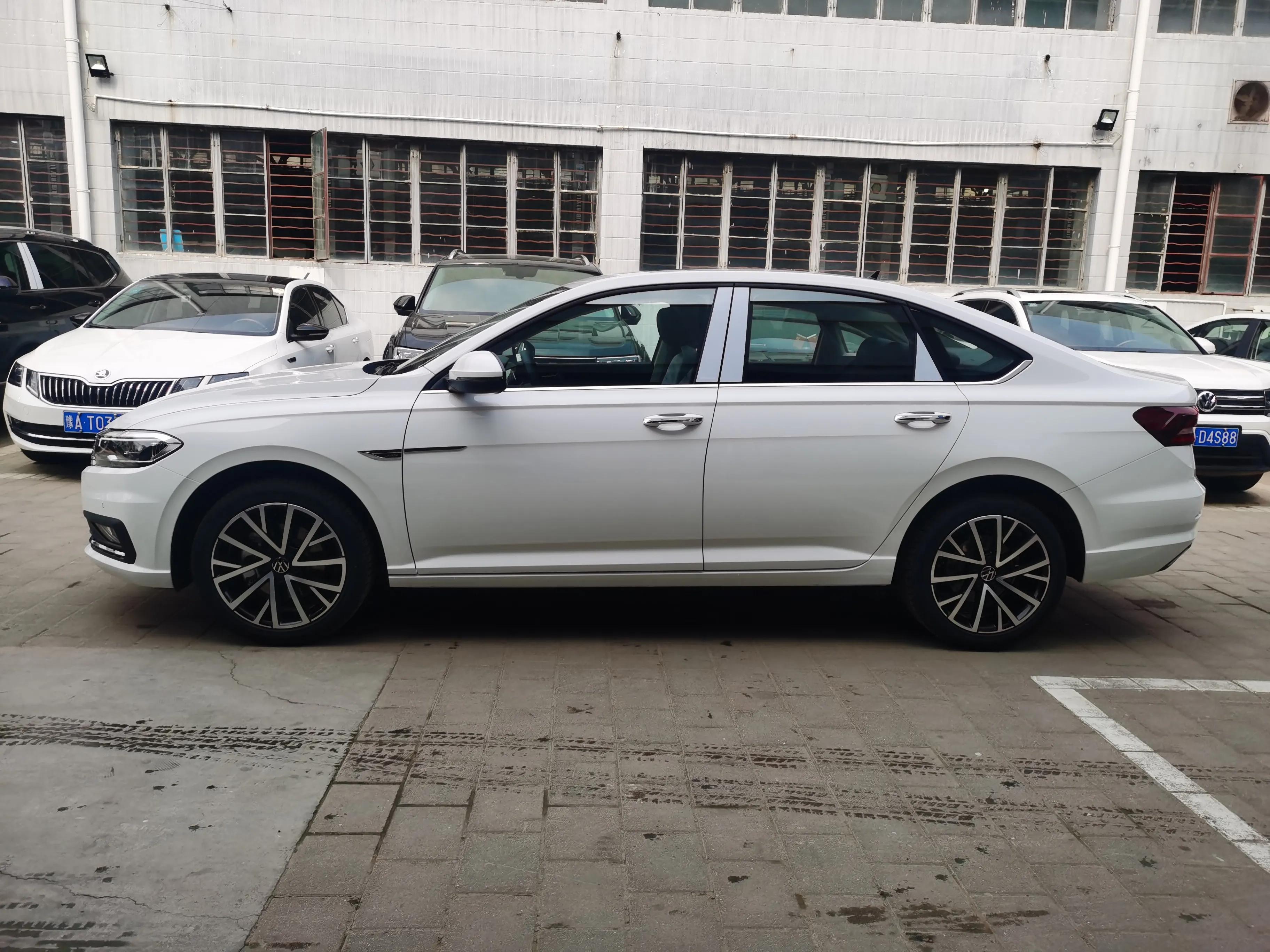 朗逸2022款280tsidsg舒适版落地价,朗逸2022款280TSIDSG豪华版