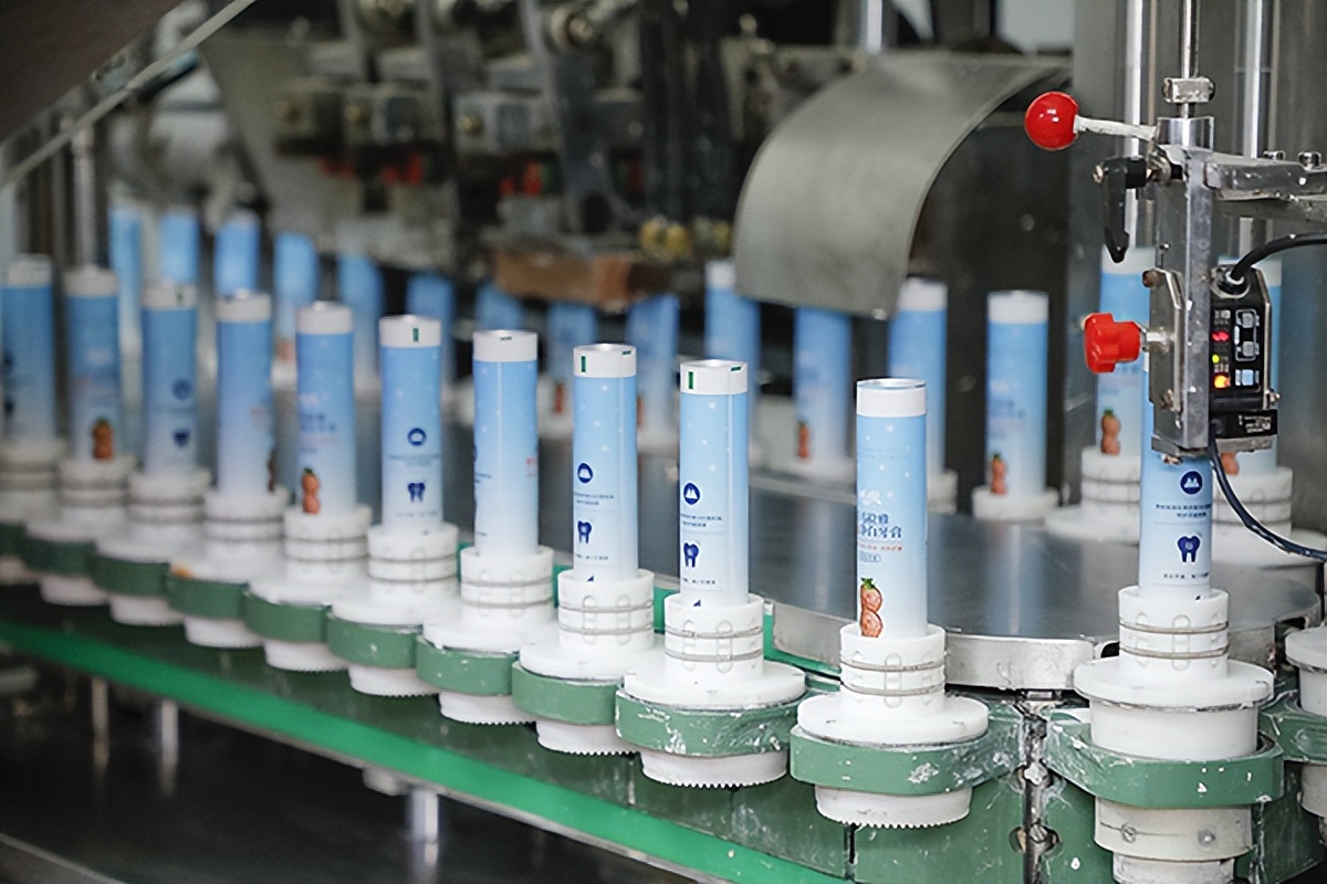 云南中药牙膏是正规厂家生产的吗,功效牙膏代加工生产