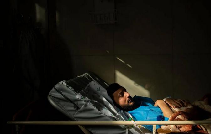 揭秘菲律宾“卖肾街”：这里的男人为了娶妻，排队卖肾