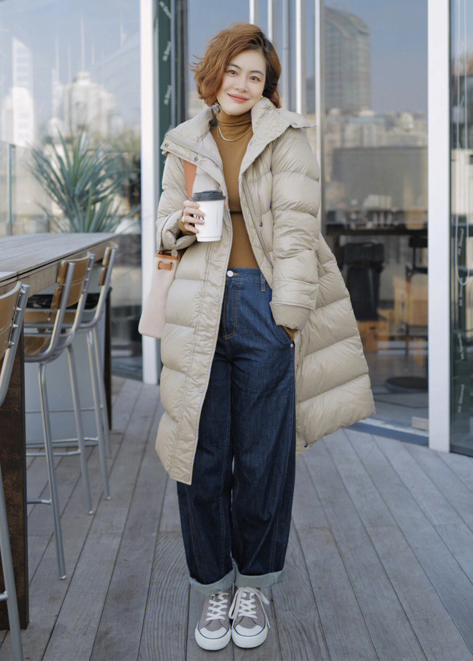 上了年纪女人四种裙子不建议穿,女人上了年纪尽量少穿四种外套