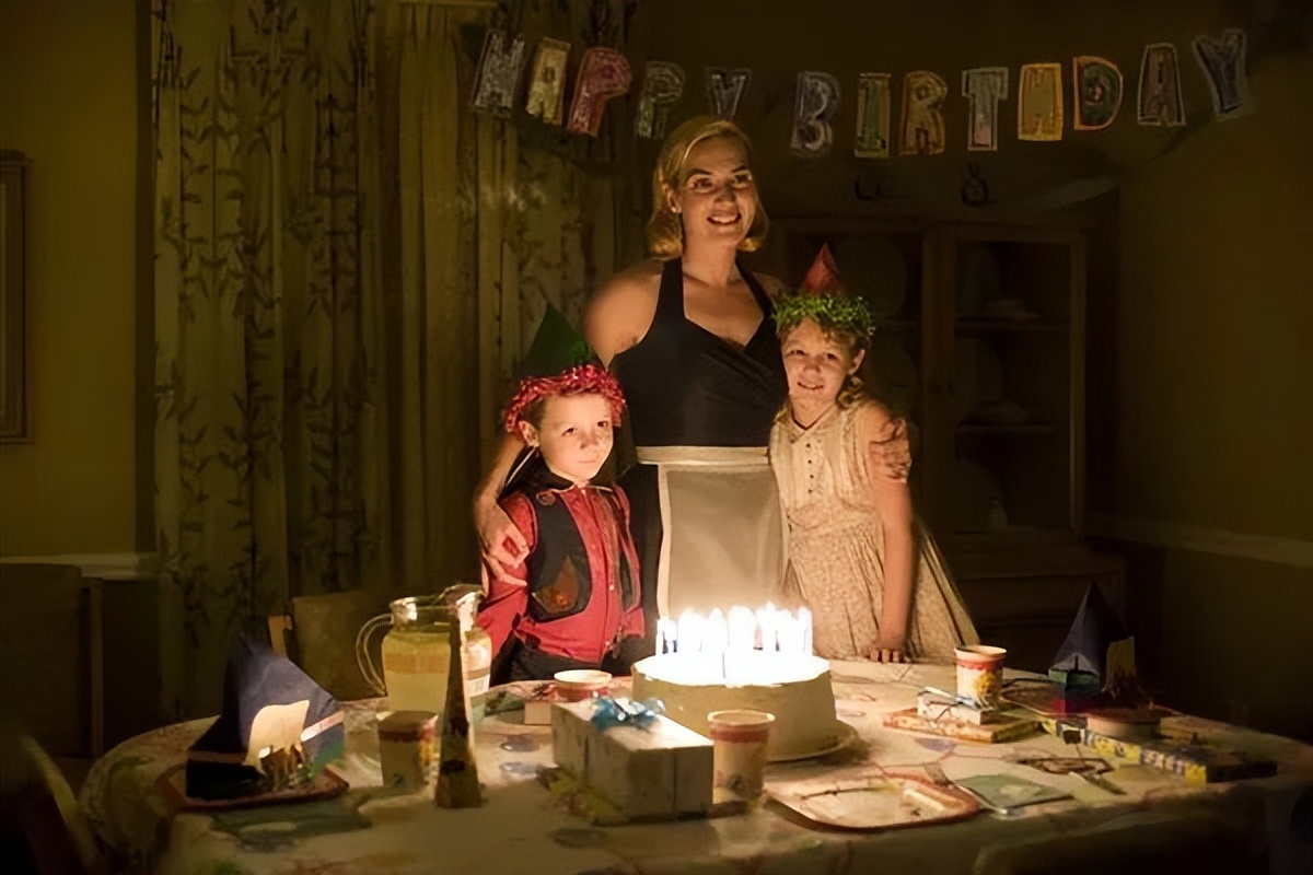 如何叫醒一个装睡的人幽默回答,教你们如何叫醒装睡的人