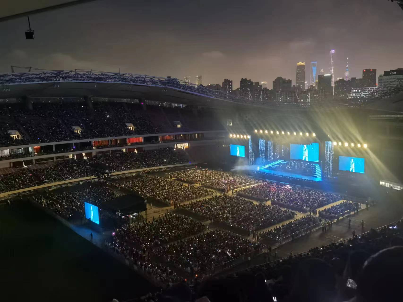 520谭咏麟演唱会曲目,520上海演唱会谭咏麟直播现场