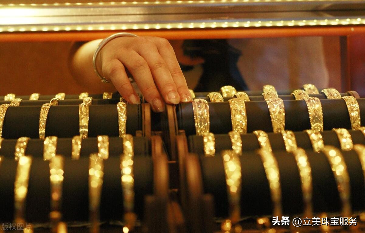 买黄金首饰不知道重量,买黄金首饰款式看好品牌