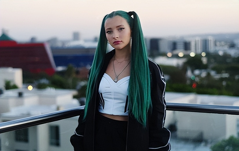 孤勇的音乐,孤勇女生版唱歌