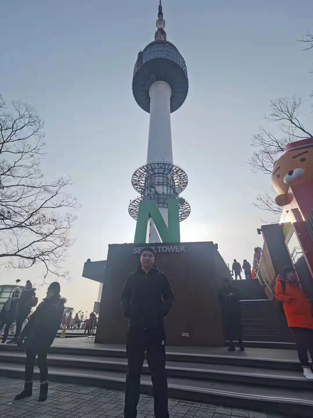 三年三个国，不去观世界，何谈世界观