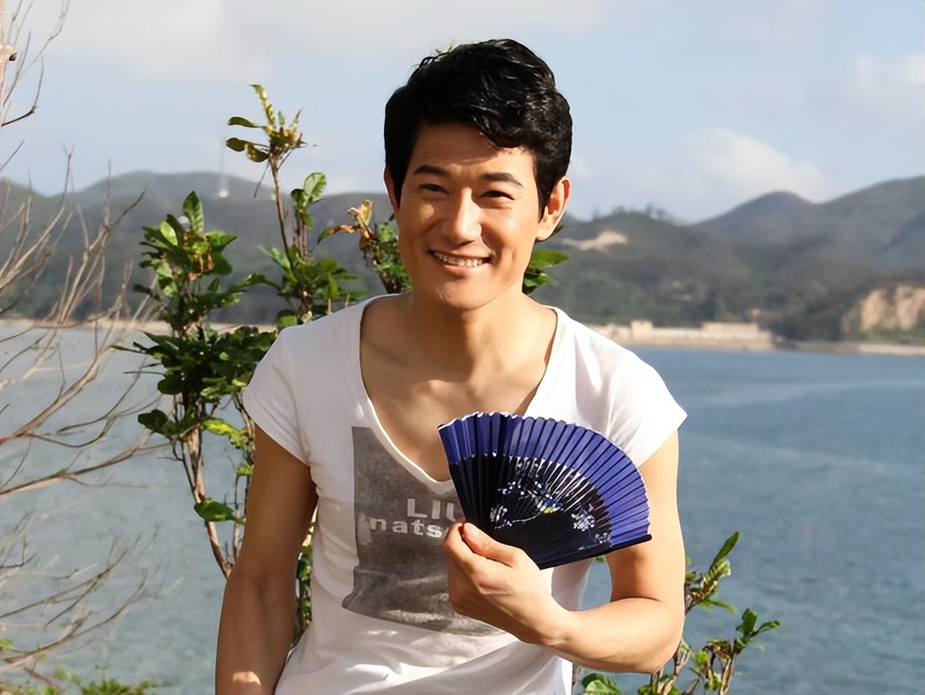 他是荧屏上凶残的“鬼子”，生活中怕重庆老婆